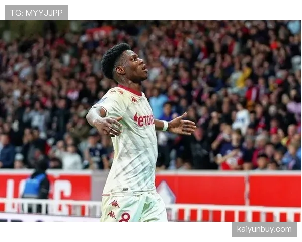 琼阿梅尼接棒卡塞米罗:后腰角色演变中的防守结构与功能差异 琼阿梅尼接棒卡塞米罗:后腰角色演变中的防守结构与功能差异